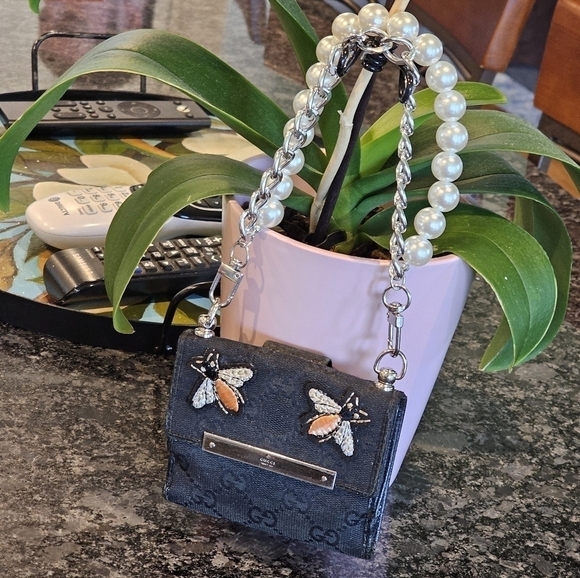 Gucci GG Monogram Canvas Trifold Wallet w/Patches & Wristlet Added - Picture 12 of 17